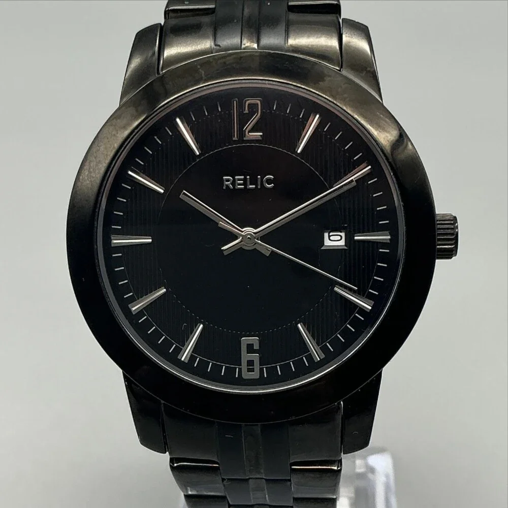 Relic Mens Watch 40mm Black Dial Black Stainless Date ZR11897 New Battery 7